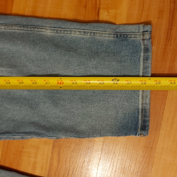 Ladies' Arizona Jean Co Mildly Distressed Denim - Picture 9 of 16